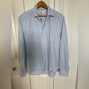 Frank & Eileen  Button-Up Shirt Sky Blue Cotton Womens Large stripped
